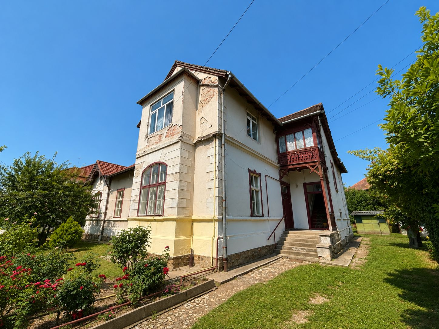 Apartament la casă cu teren, garaj în Centrul Sibiului – Strada Hegel - foto 12