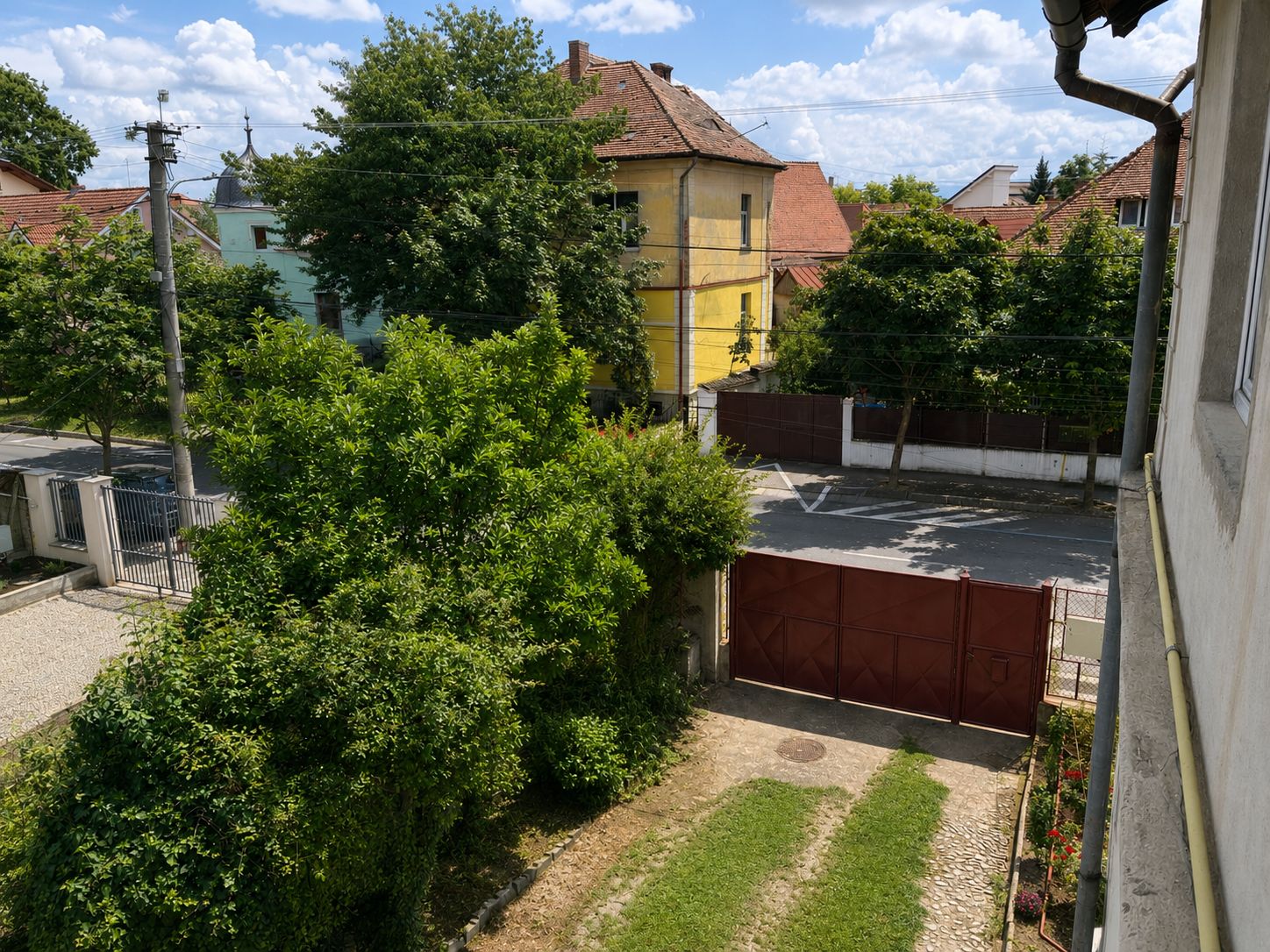 Apartament la casă cu teren, garaj în Centrul Sibiului – Strada Hegel - foto 8