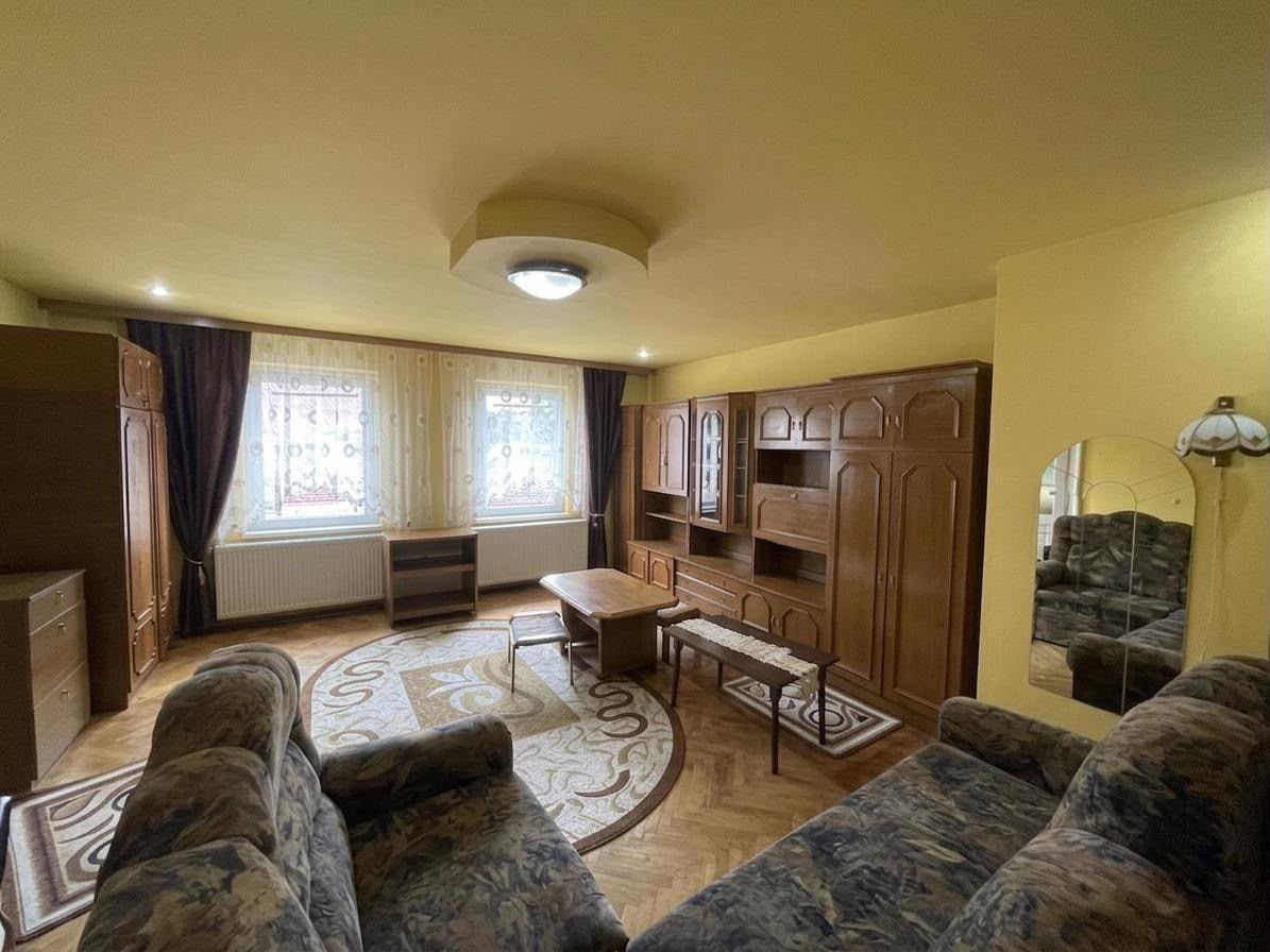 Apartament la casă - central cu terasă, pod și pivniță – 76 mp utili - foto 6
