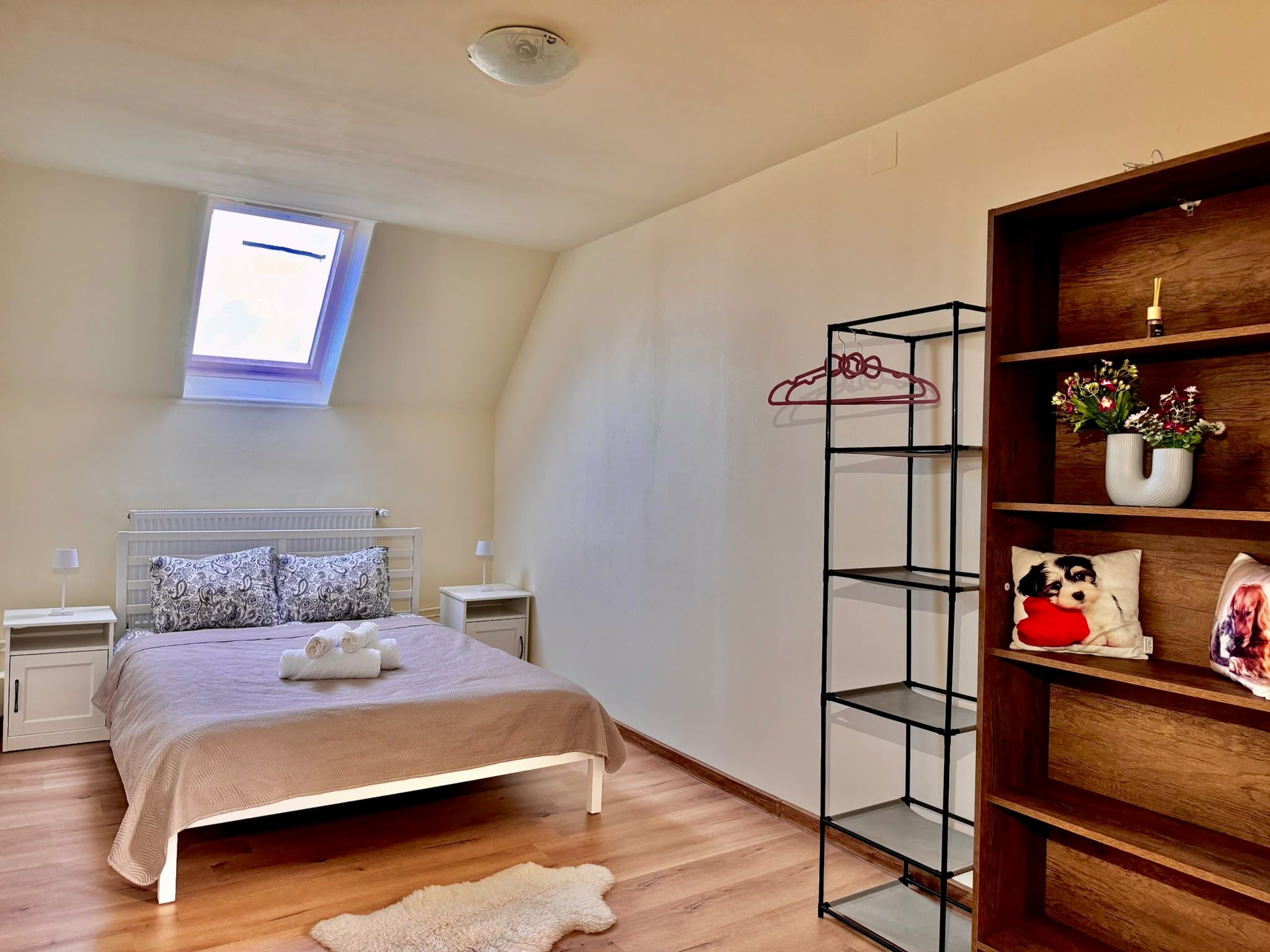 Apartament generos cu 2 camere, curte proprie – Strada Podului, Sibiu - foto 3