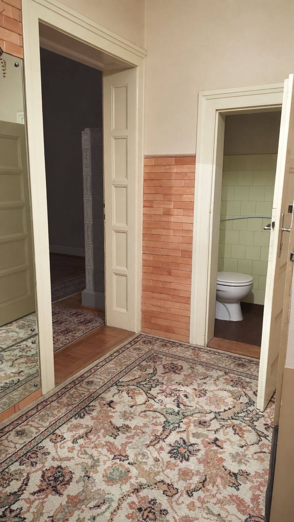 Apartament la casă, 80 mp utili și teren de 190 mp – zona centrală - foto 7