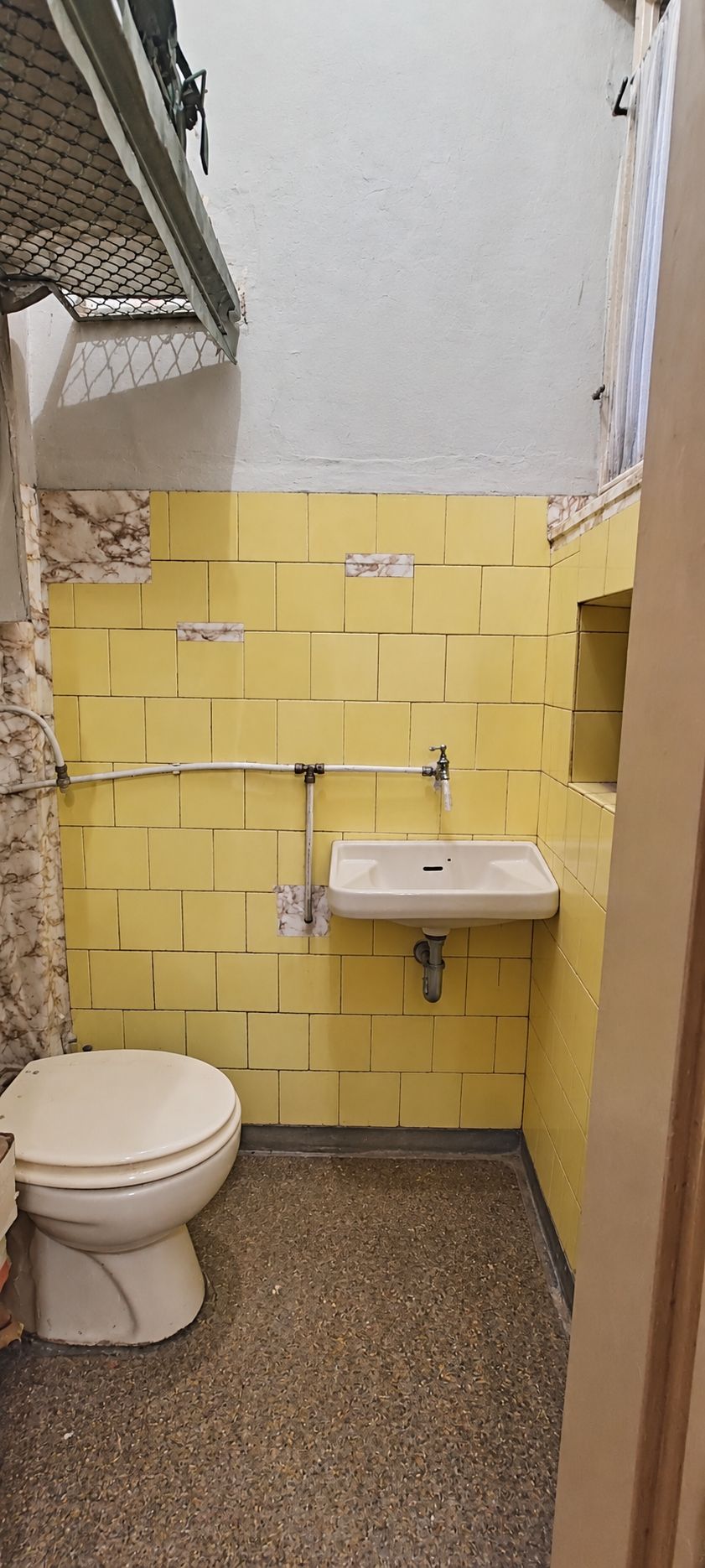 Apartament la casă, 80 mp utili și teren de 190 mp – zona centrală - foto 10